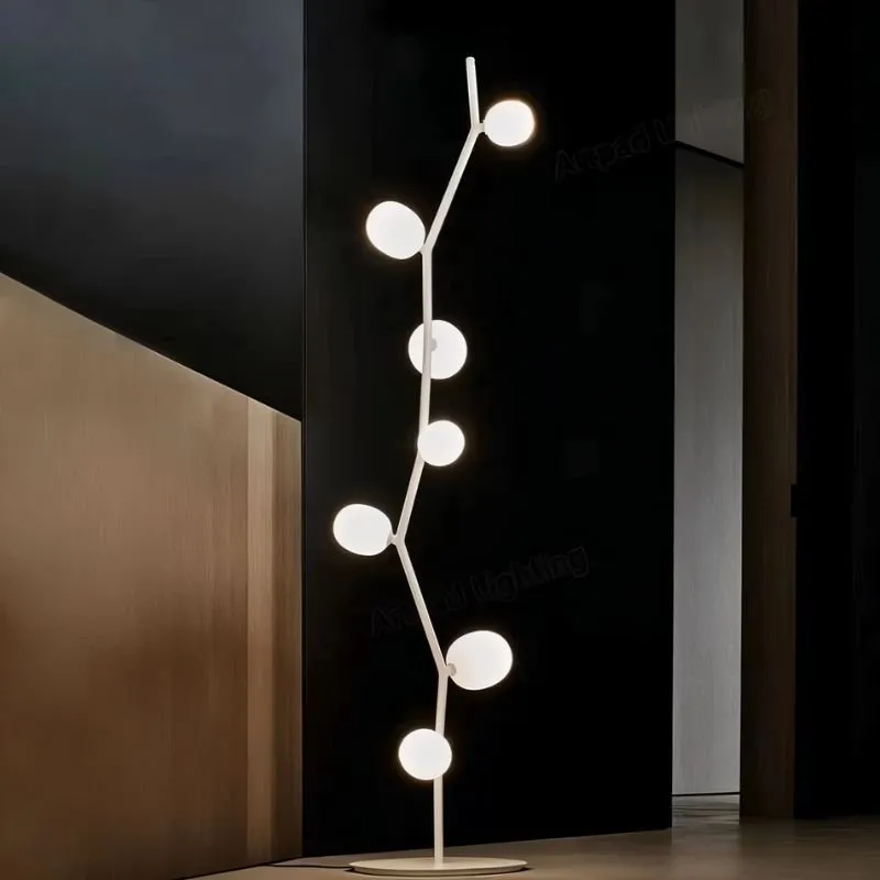 Dahlia Floor Lamp