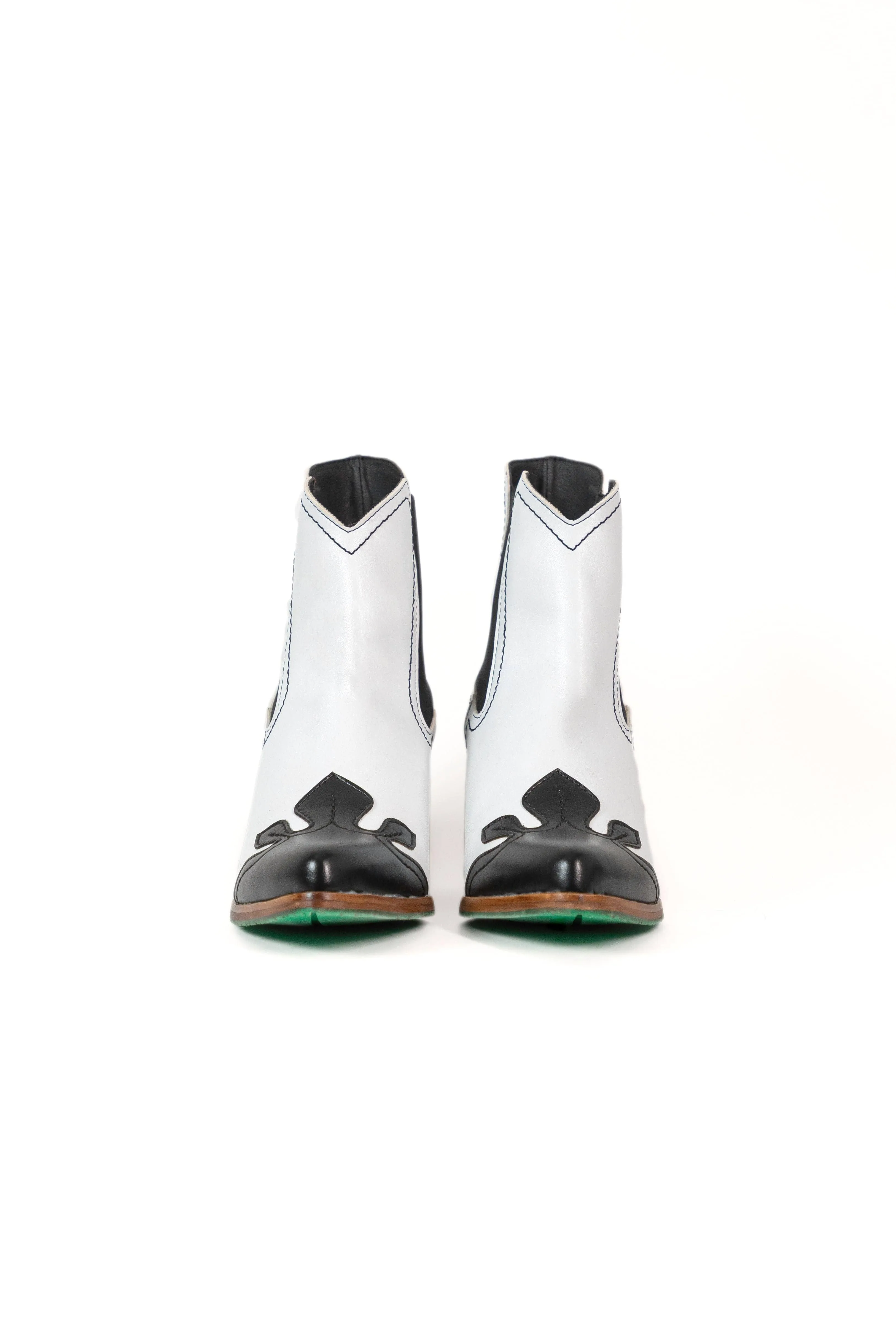 Duke Vegan Apple Leather Chelsea Cowboy Boots | Black & White