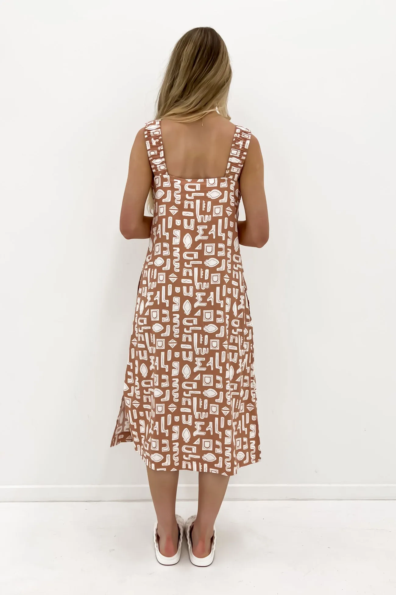 Etched Geo Dress Print