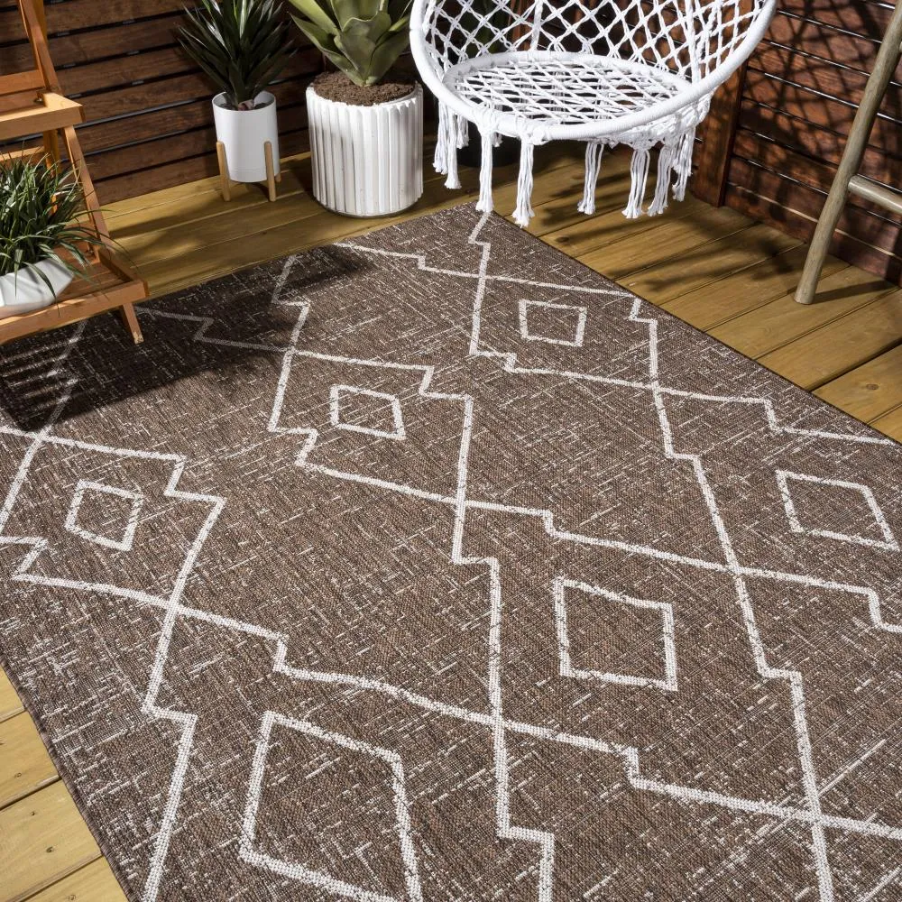 Funchat Carwa Tribal Diamond Trellis Area Rug