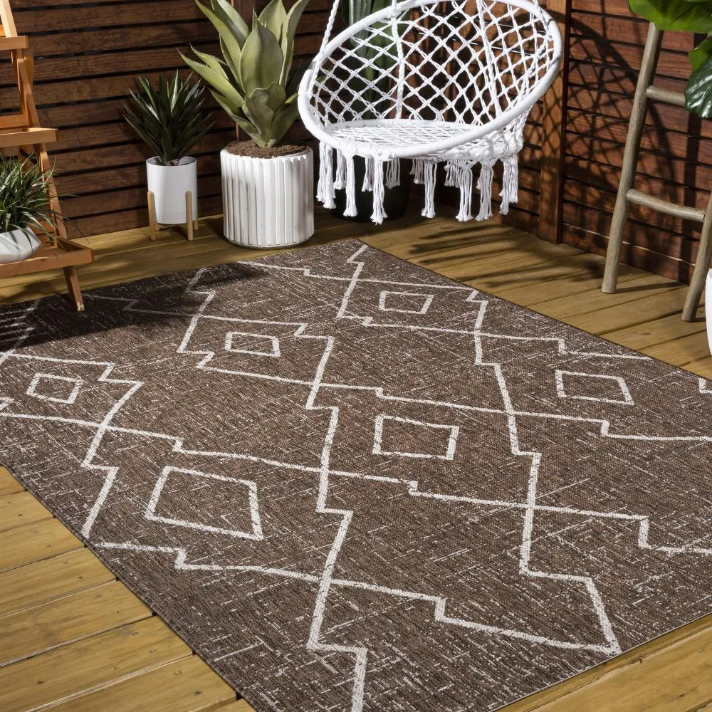 Funchat Carwa Tribal Diamond Trellis Area Rug