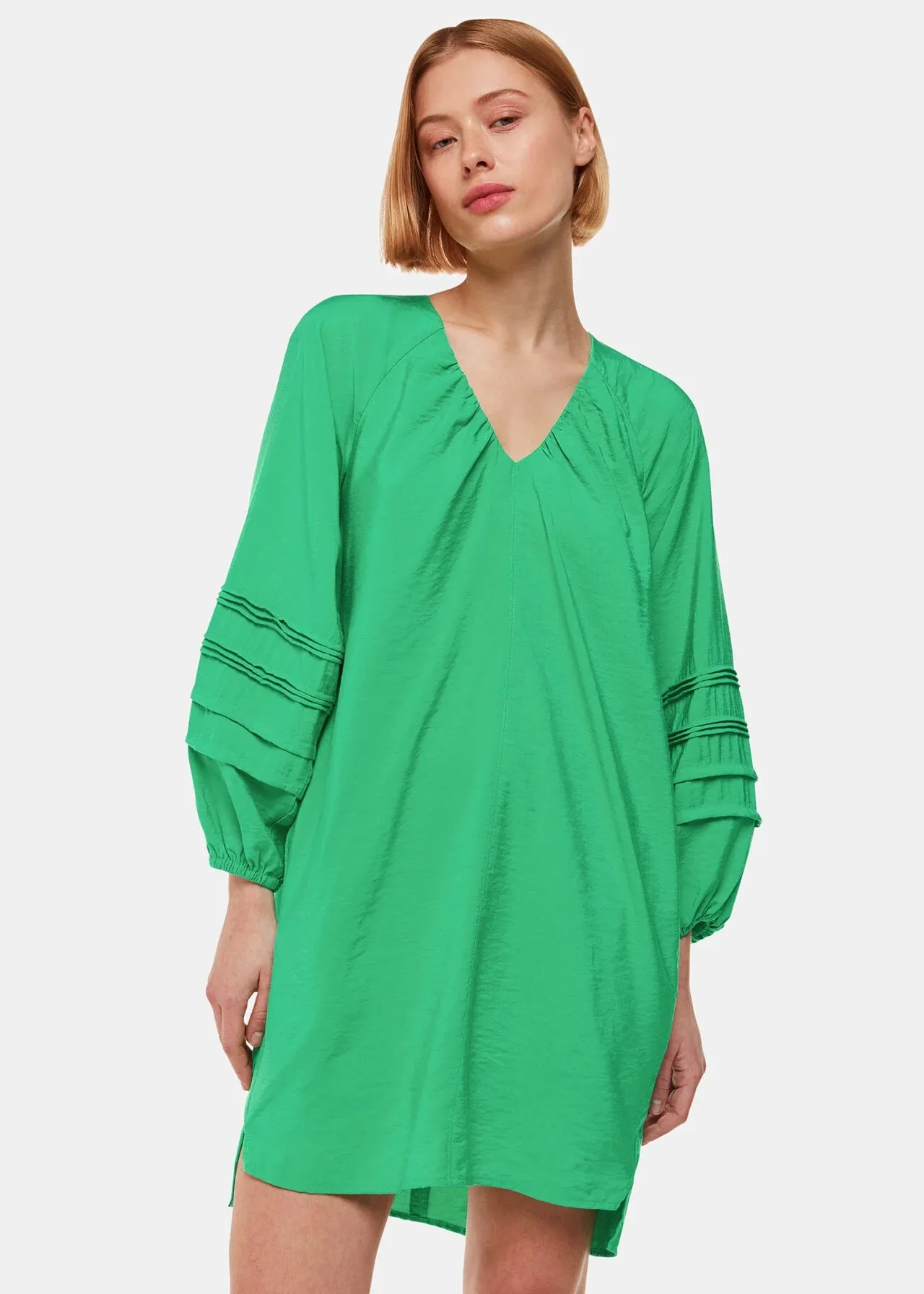 Grace V Neck Dress in Green