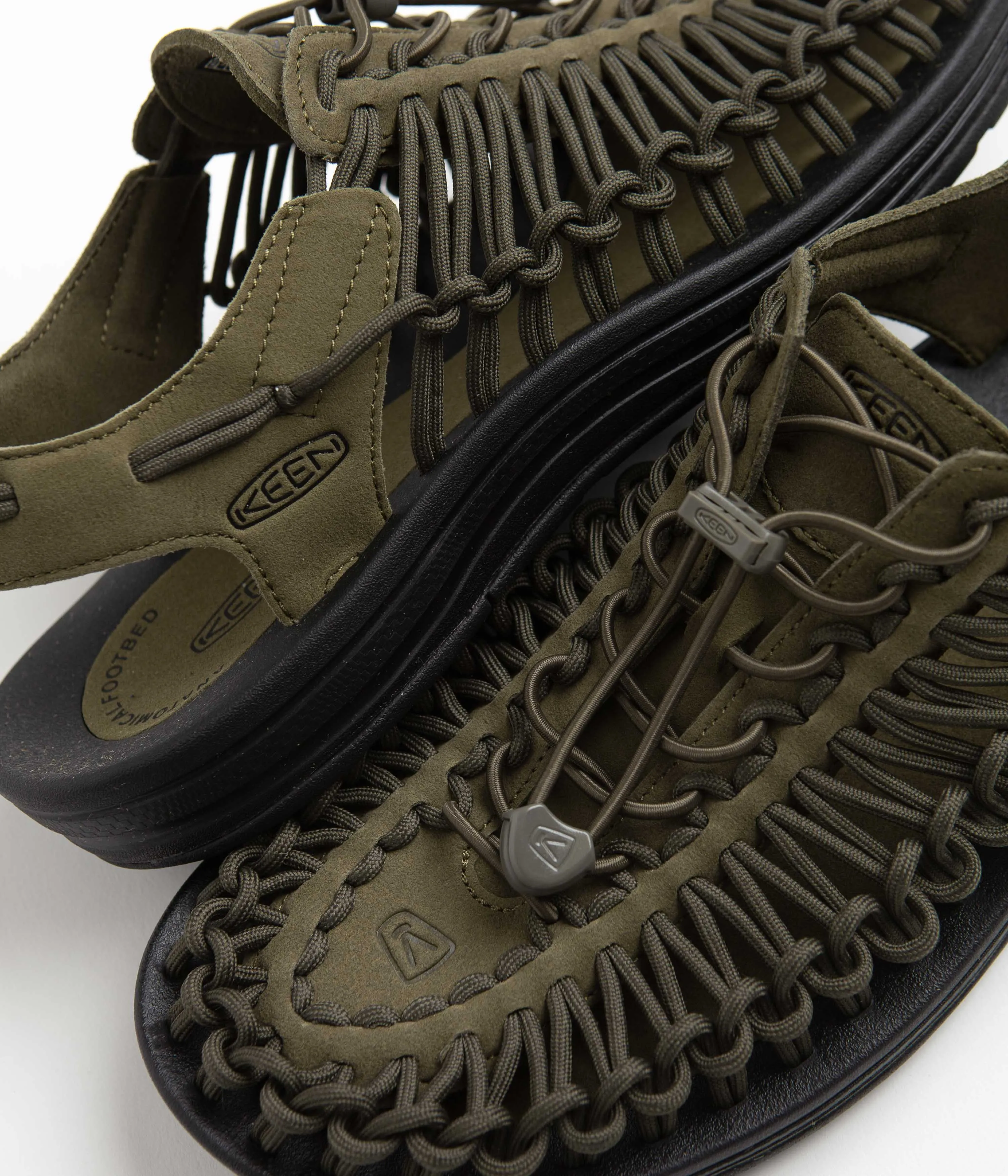 Keen Uneek Sandals - Dark Olive / Black