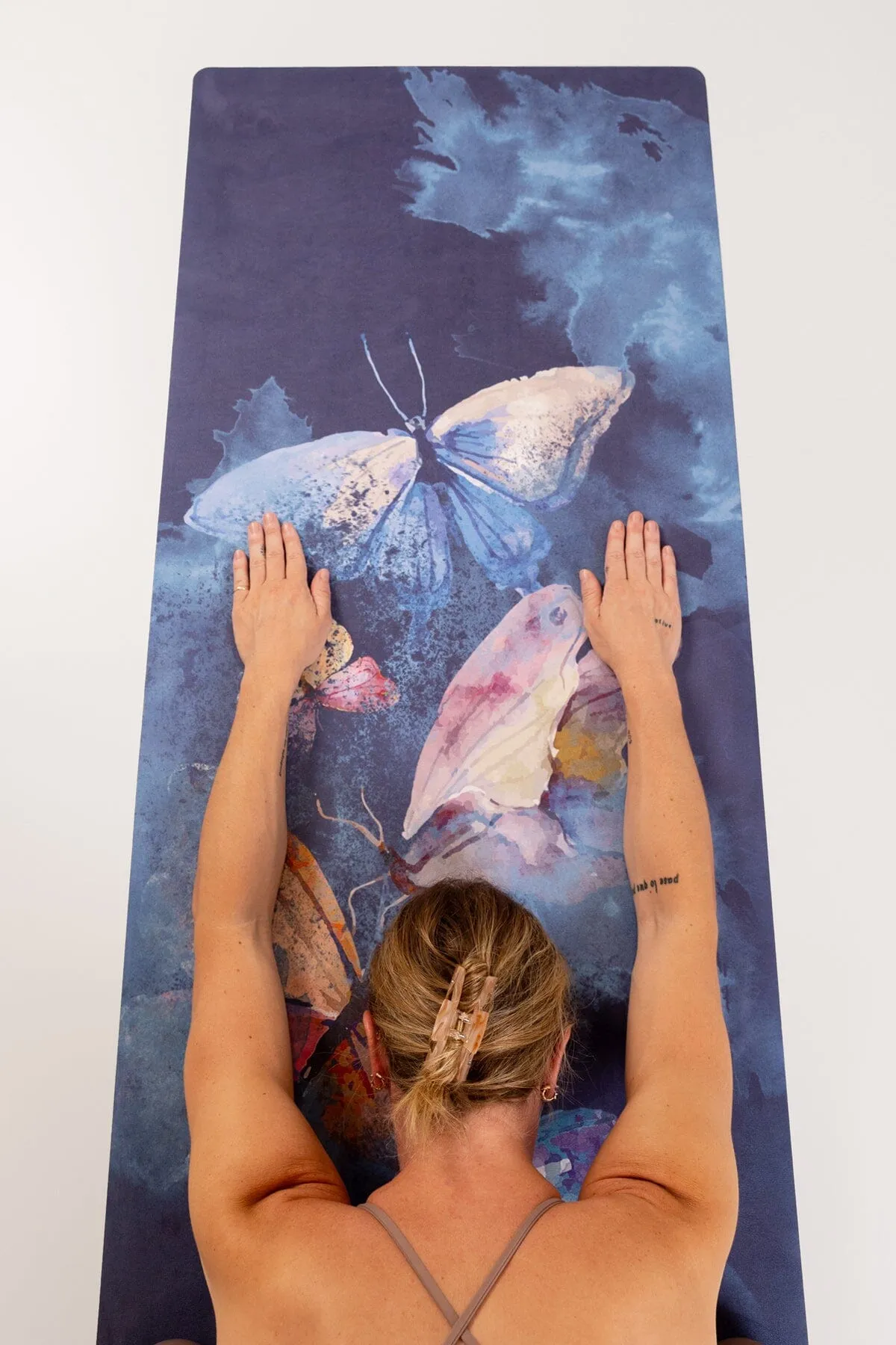 Mariposa Midnight Yoga Mat