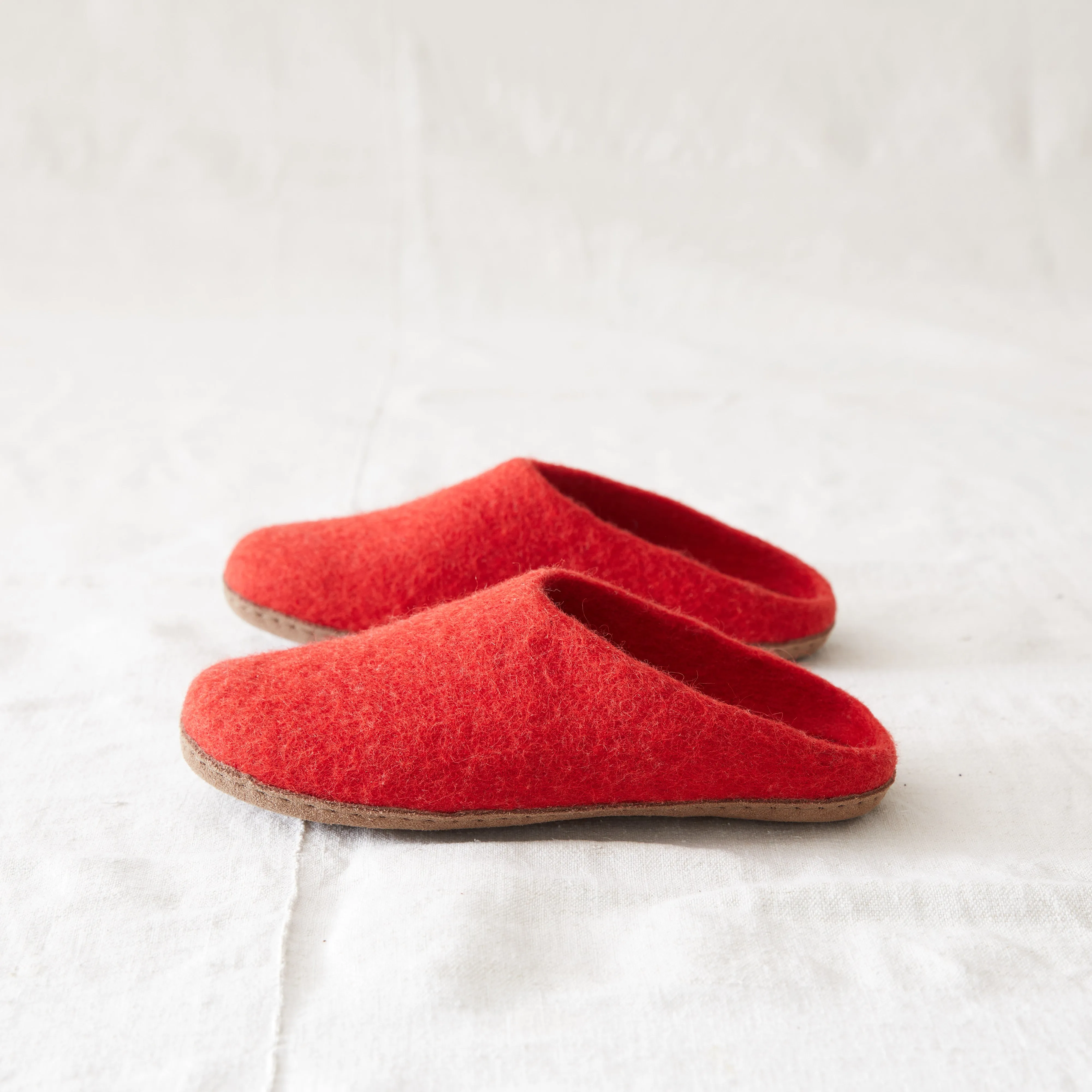 MITA Limited Edition Unisex Felt Mule Slippers EU36-EU46 (WS)