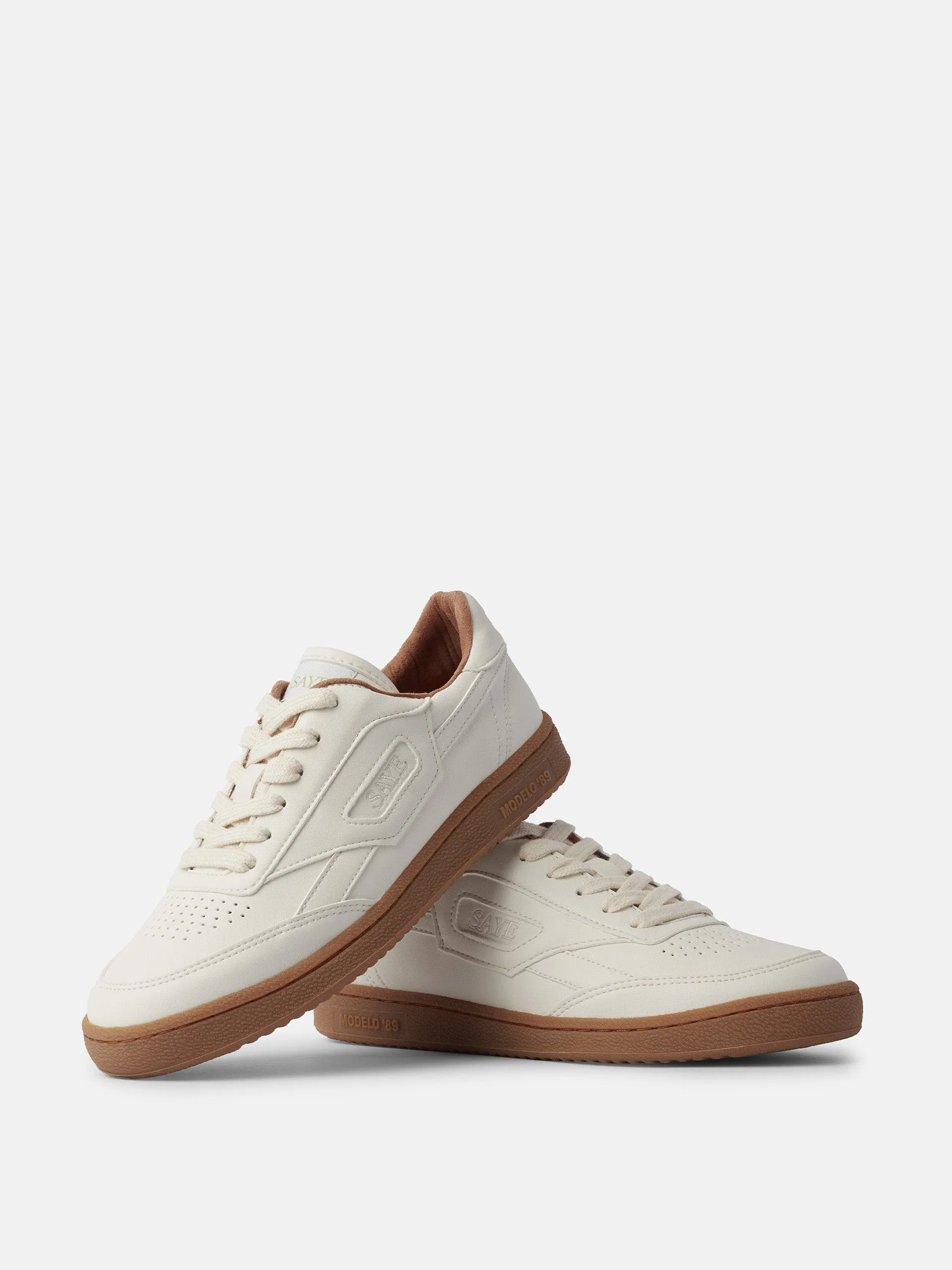 Modelo '89 V-Endure sneakers in Caramel