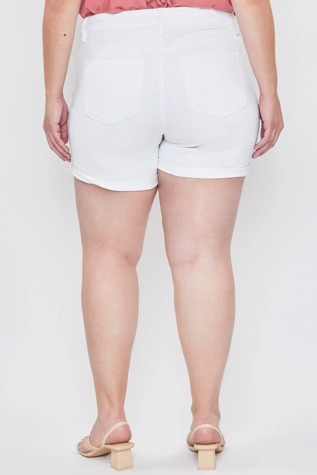 Women's Plus Size Essential Cuffed Shorts