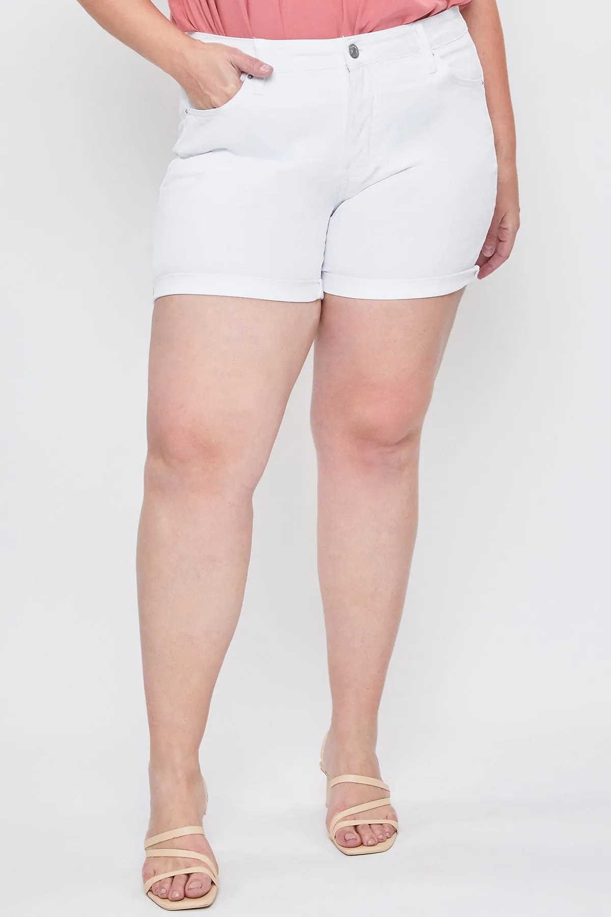 Women's Plus Size Essential Cuffed Shorts